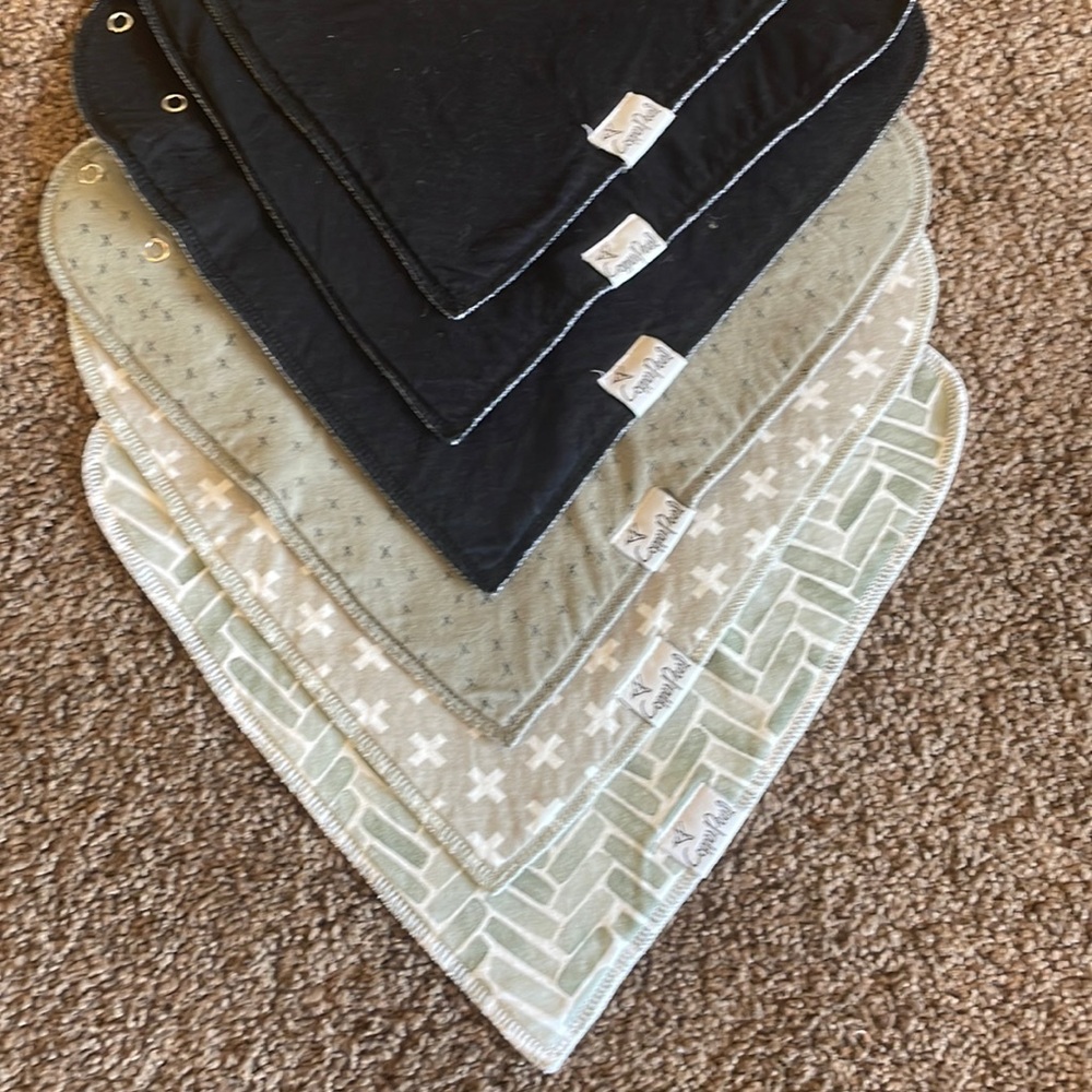 6 Copper Pearl drooling bibs